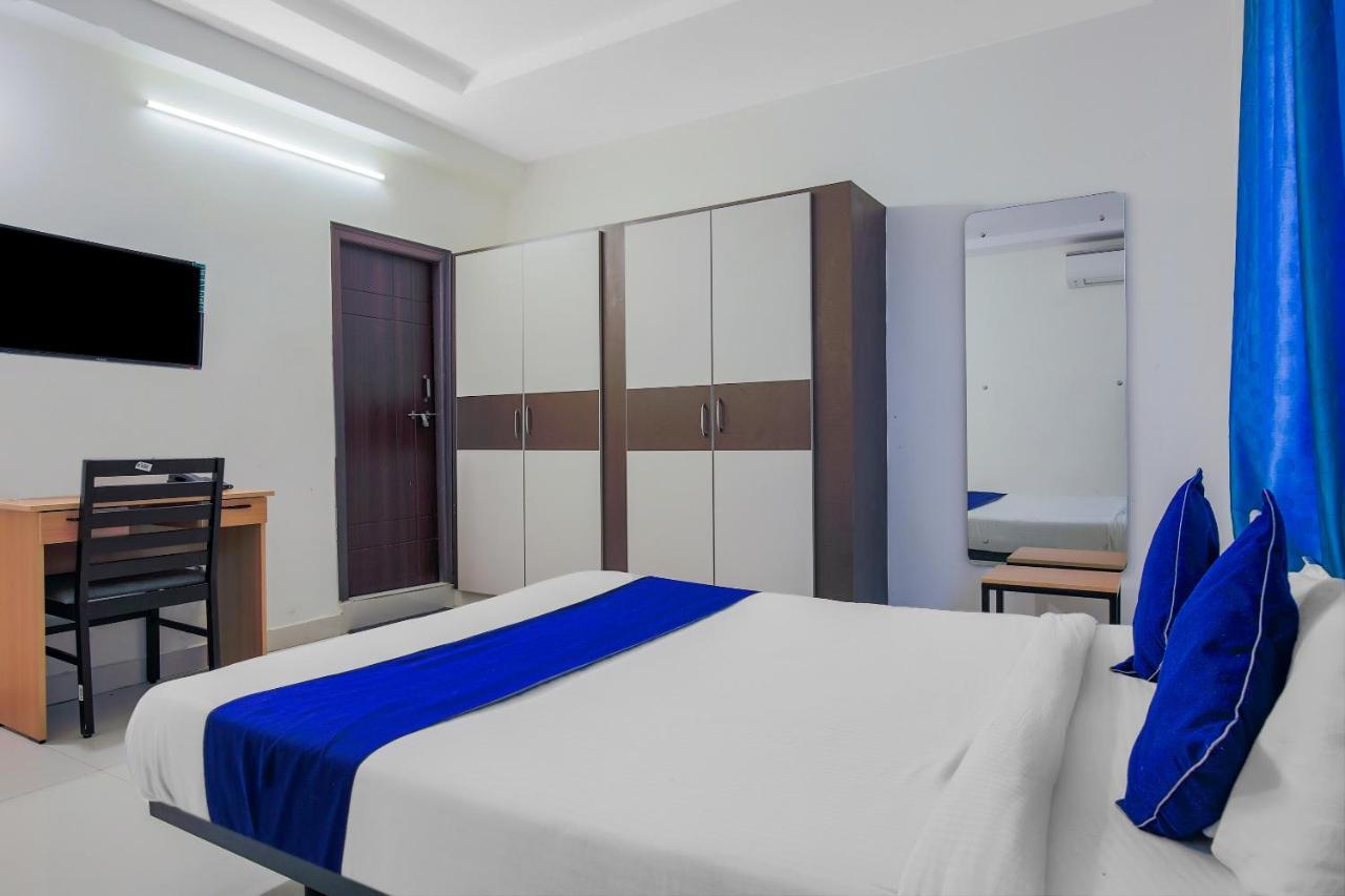 Oyo Silverkey 74581 Nallagandla Hotel Hyderabad Luaran gambar