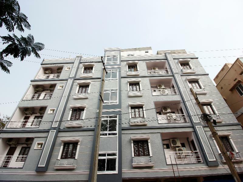 Oyo Silverkey 74581 Nallagandla Hotel Hyderabad Luaran gambar