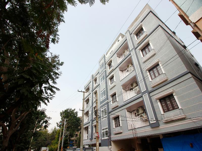 Oyo Silverkey 74581 Nallagandla Hotel Hyderabad Luaran gambar